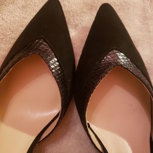 NWOT- Marc Fisher Black Heels Slim Shape